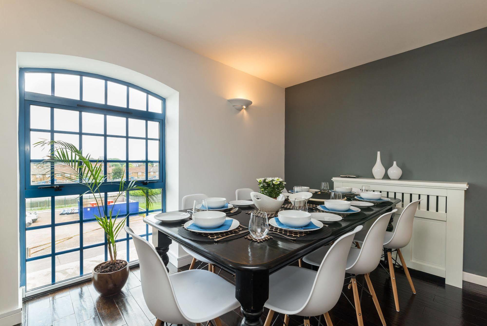 Seagull Lane Serviced Apartment 런던 외부 사진