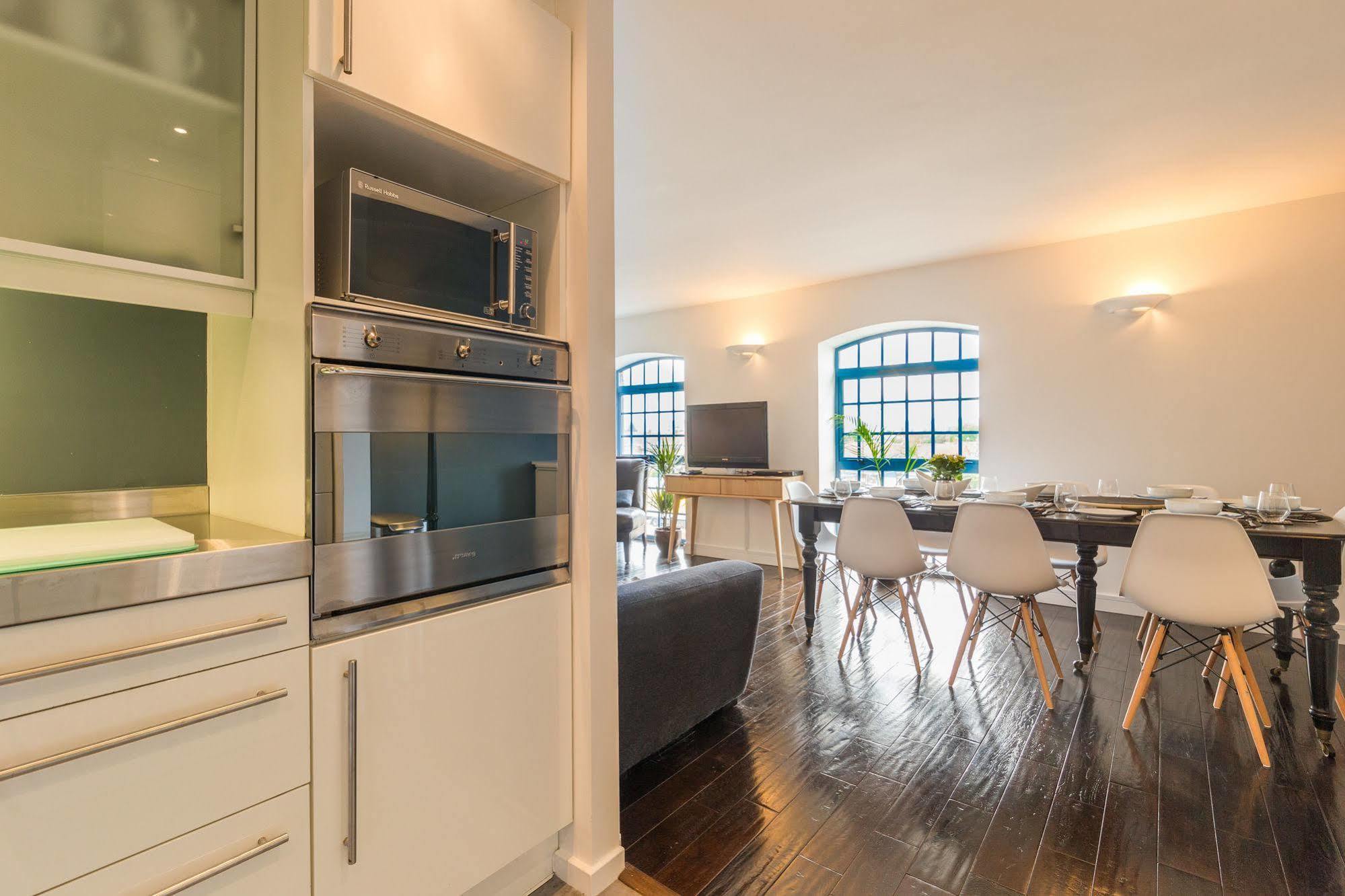 Seagull Lane Serviced Apartment 런던 외부 사진